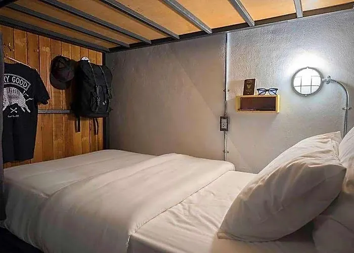 Sleepcase Vandrarhem Bangkok